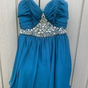 Junior Girls Strapless Dresses